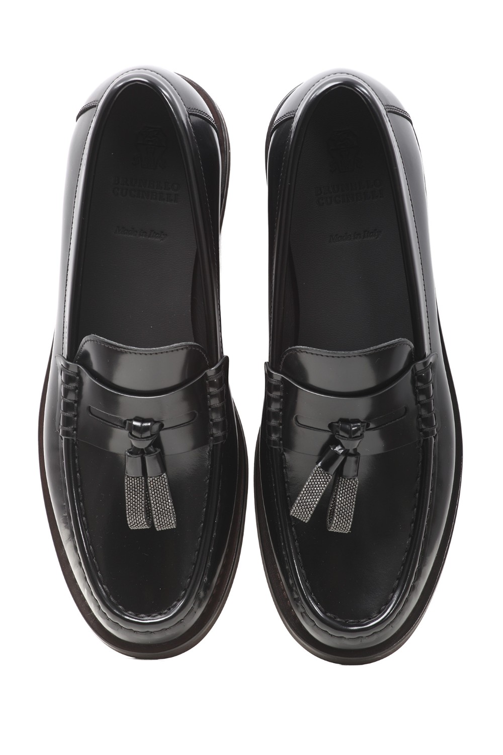 shop BRUNELLO CUCINELLI Saldi Mocassino: Brunello Cucinelli "Penny" loafer in vitello Minimal con Shiny Tassels.
Fodera in pelle.
Suola in micro leggero.
Decorazione in monile Nickel-free.
Composizione: 100% PELLE DI VITELLO.
Made in Italy.. MZVNG2739-C101 number 2822400